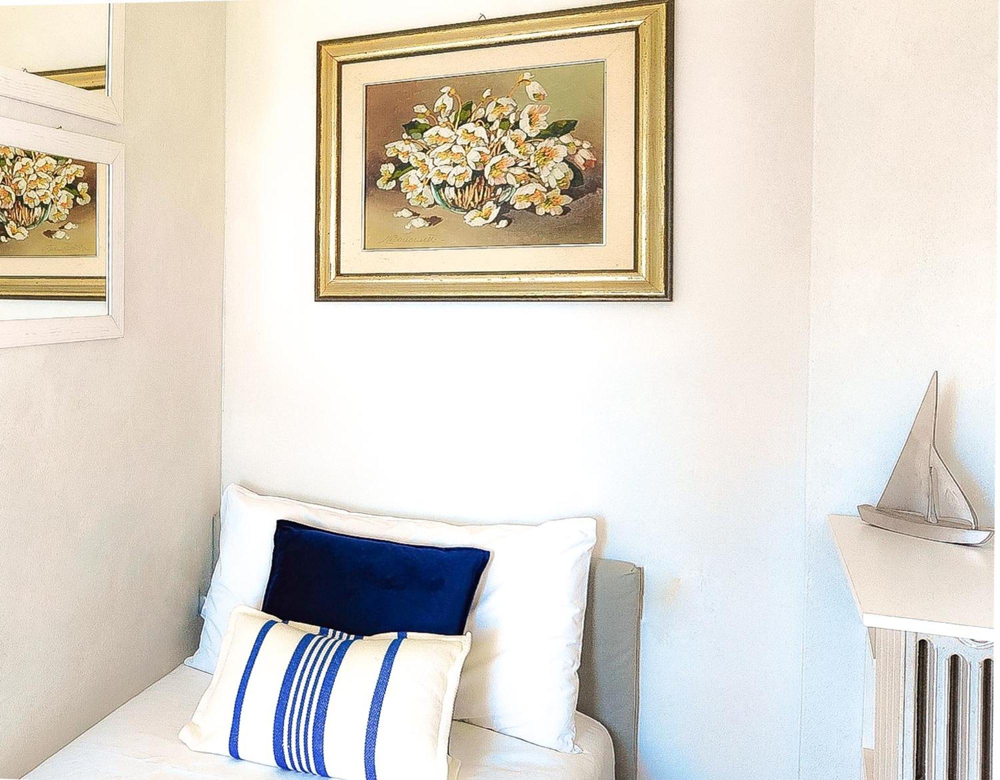 Luxury Lakeside Apartment Right On The Water サロ エクステリア 写真